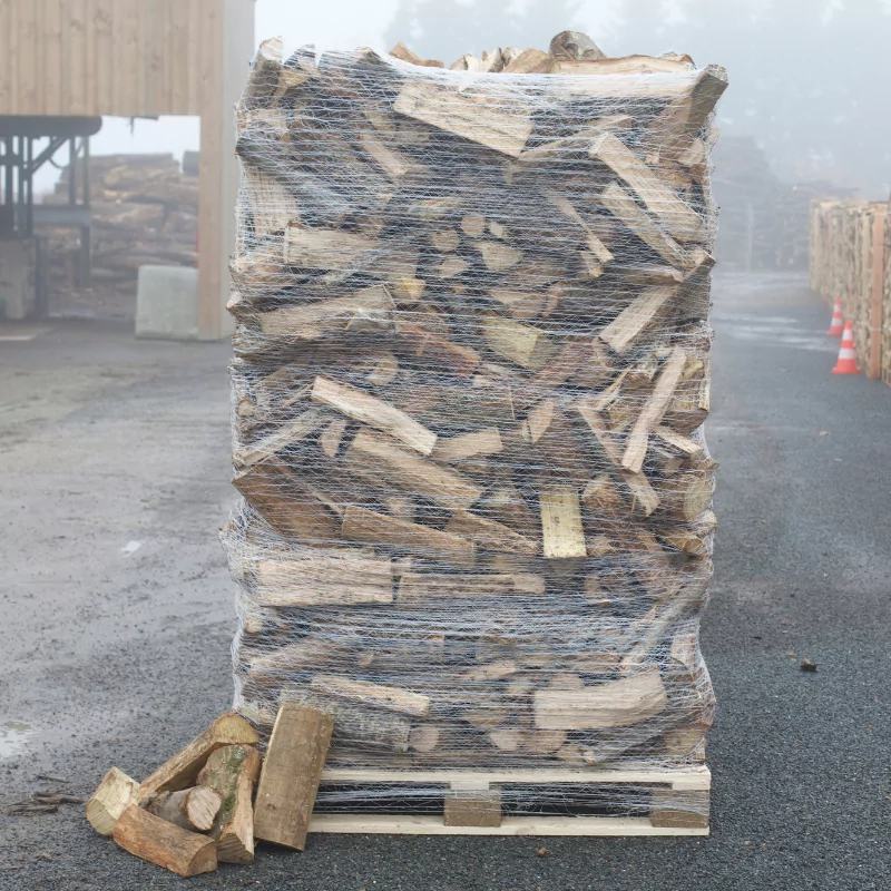 Brennholz – 40 cm – 2 m³ Paket auf einer Palette